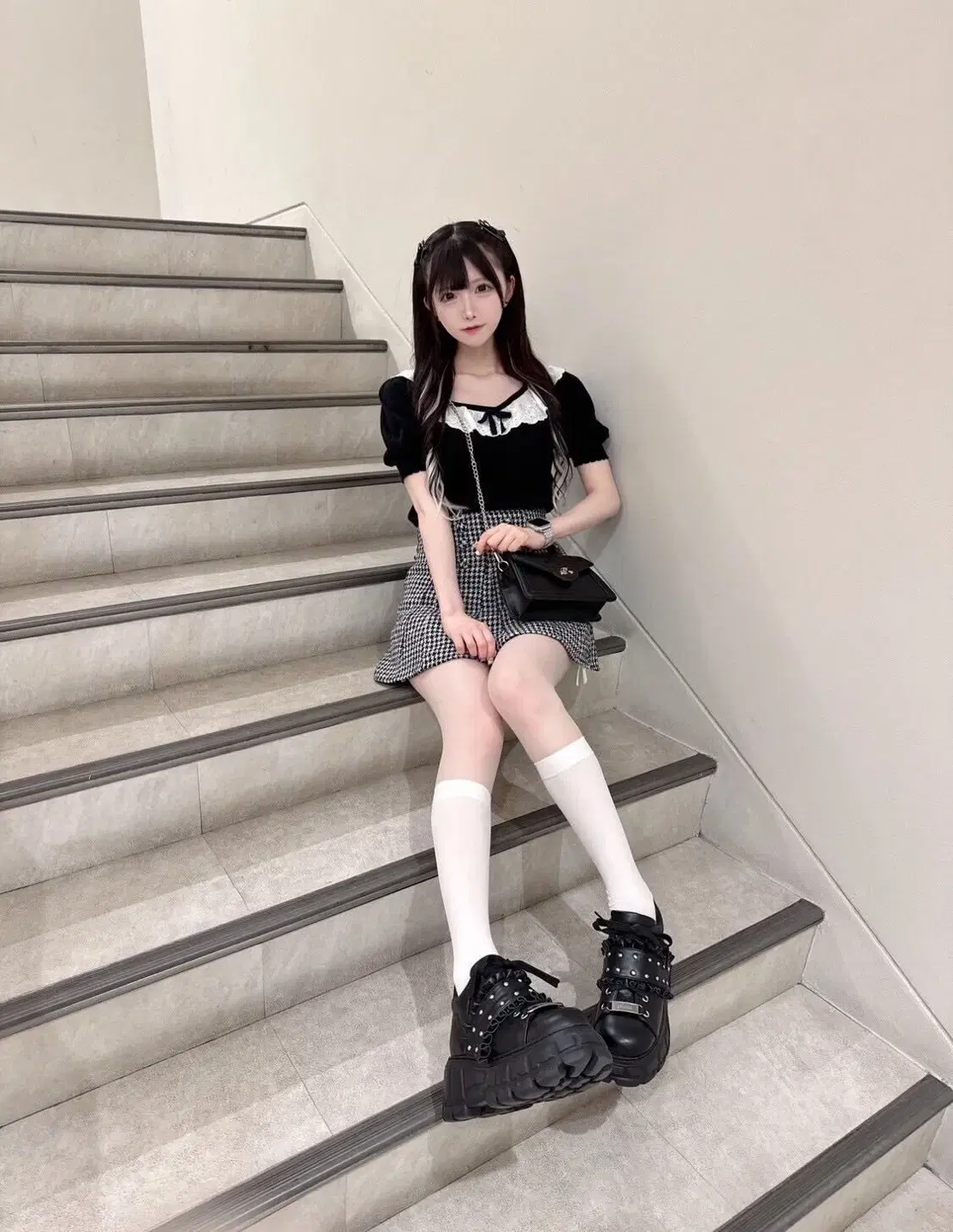 ピウムピウムフリルベルトボリュームスニーカー量産マインスイーパー